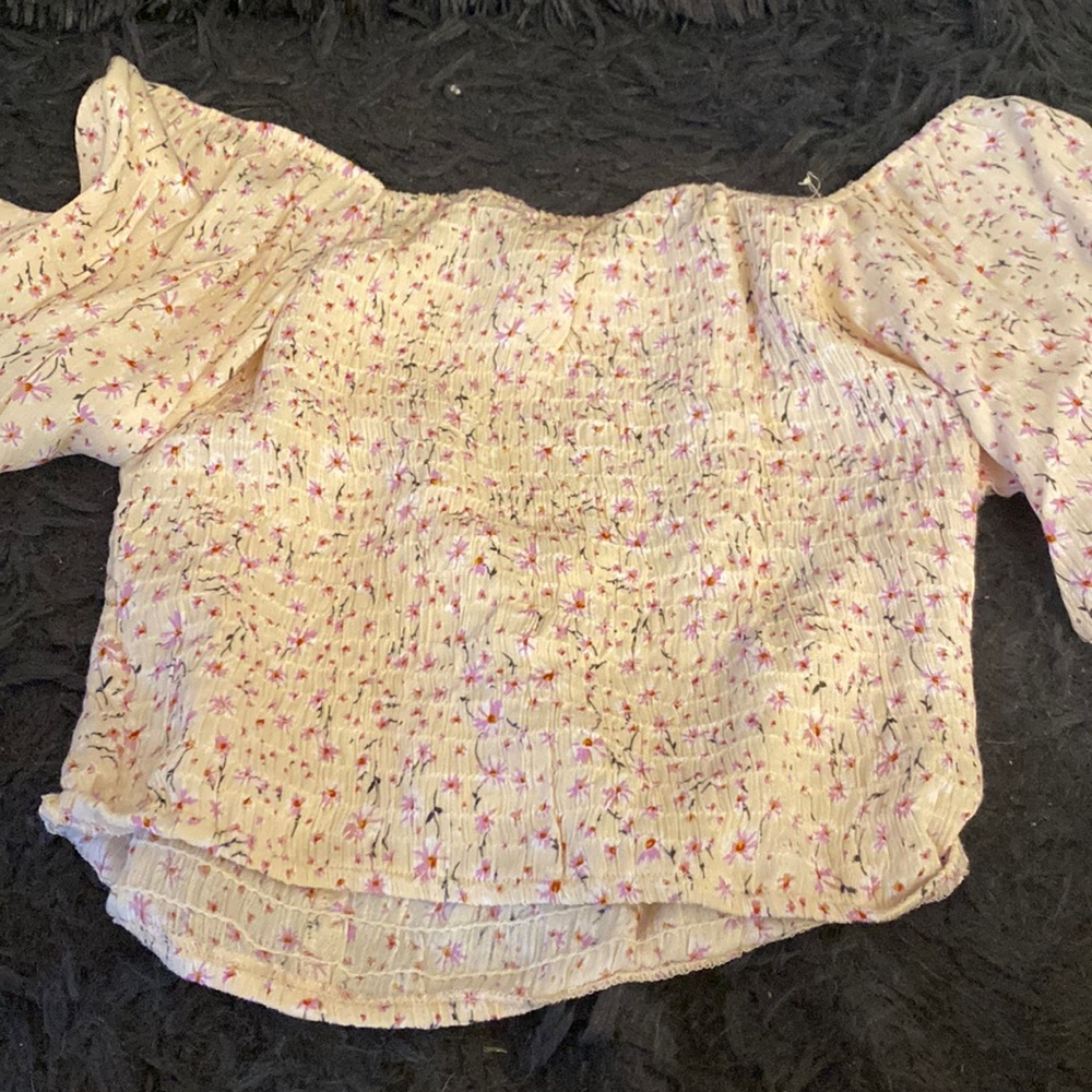 SIM&SAM pink off the shoulder shirt